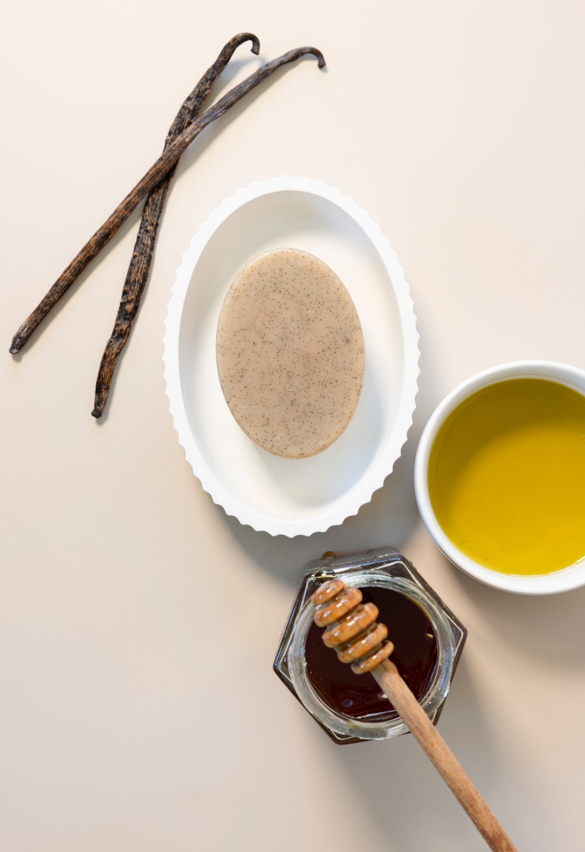 Madagascar Vanilla Bean + Manuka Honey- Gently Exfoliating Wild Bison Tallow Soap Scrub